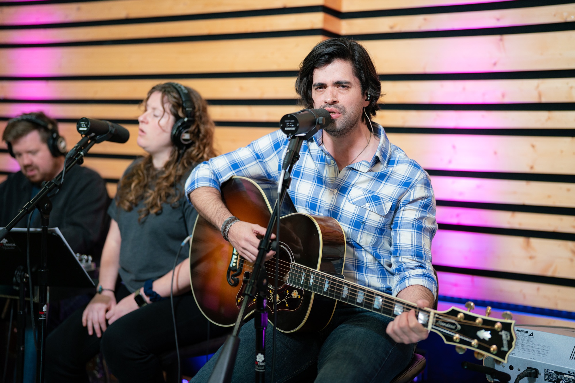 Gigio Teixeira e músicos durante as Nashville Sessions